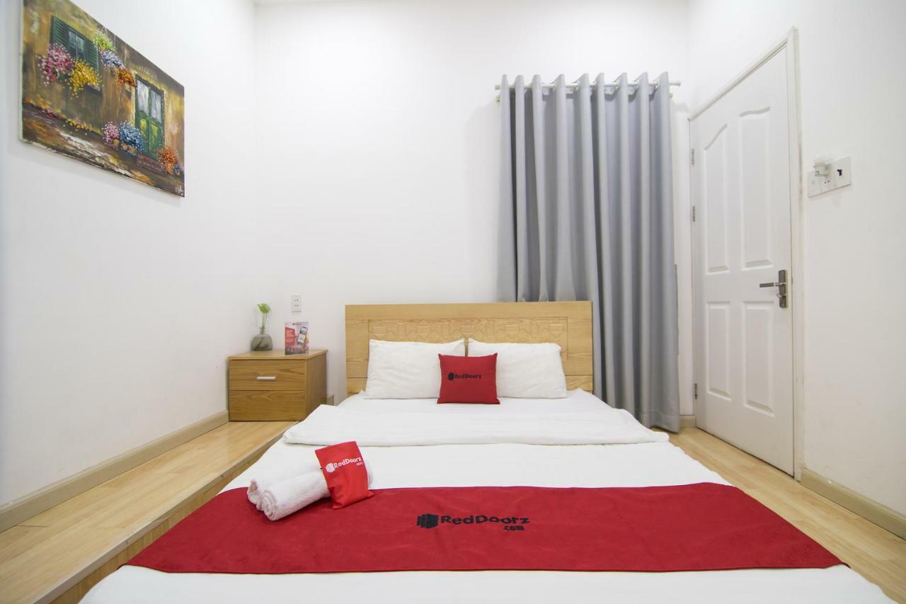 Reddoorz Near Nguyen Hue Walking Street 2 - Dorms Available Ho Chi Minh-stad Buitenkant foto